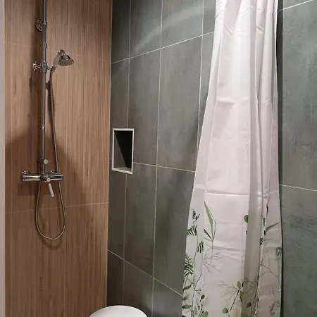 Сasa de vacaciones Chez Carole, Le Jardin Secret Au Coeur Du Village