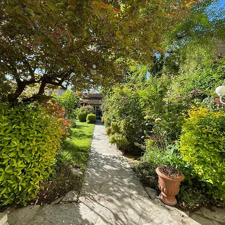Chez Carole, Le Jardin Secret Au Coeur Du Village * Vazerac